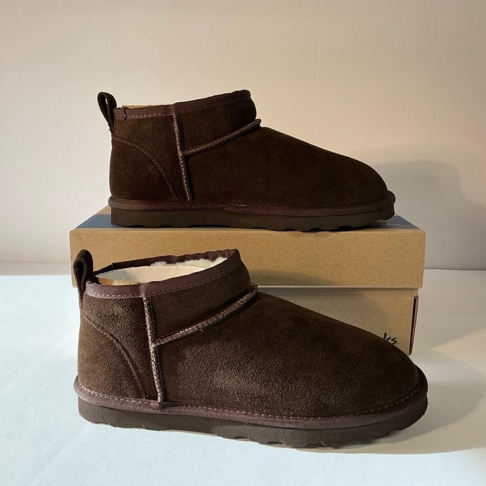 Clarks Brown Suede Ankle Boots | Cozy Winter Slip-On - Picture 2 of 6